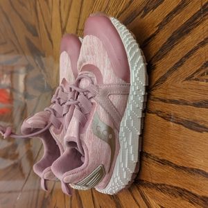 Saucony 11.5 Girls Shoes
